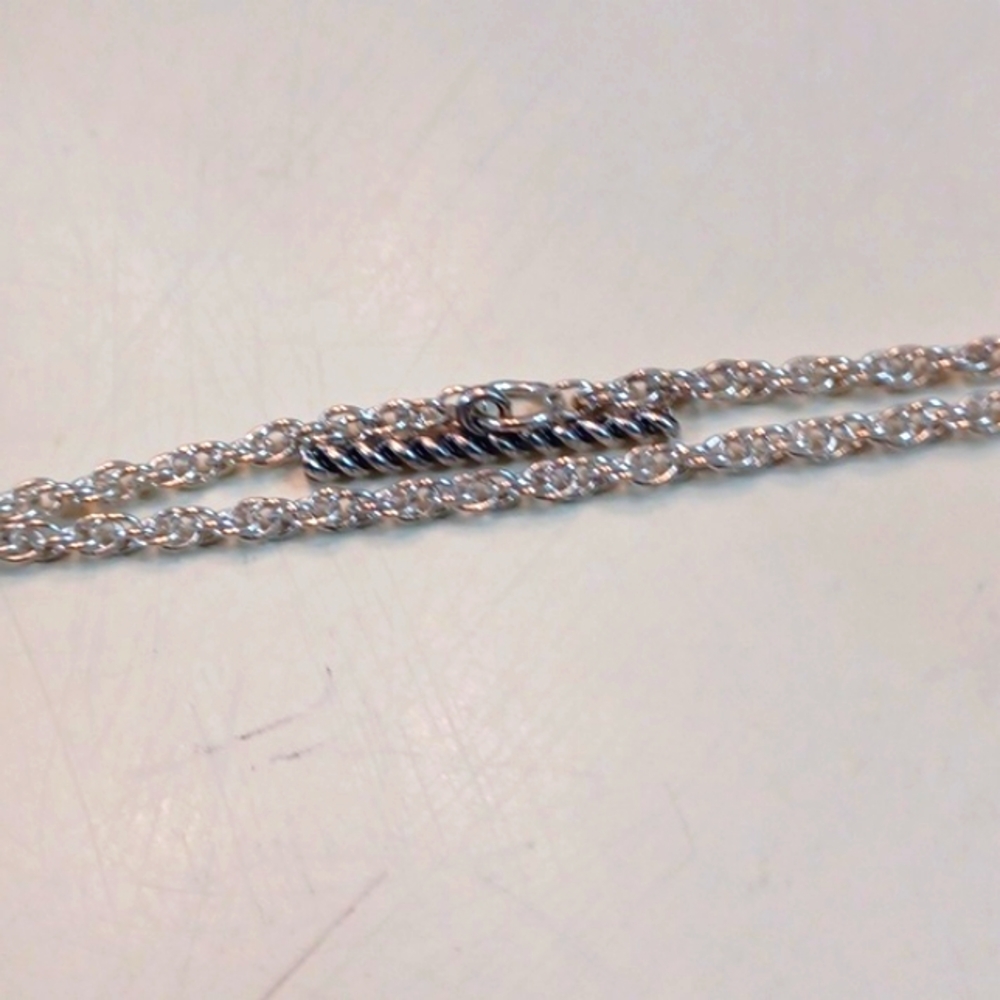 Womans Silver Plated Engraved Twist Rope Necklace - Picture 5 of 6